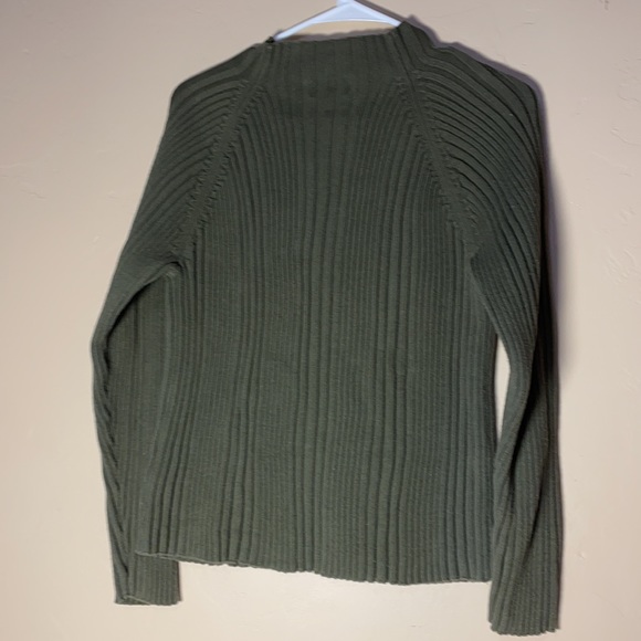 Studio Works  Olive Color Cotton Sweater Size Petite Large - Picture 3 of 6